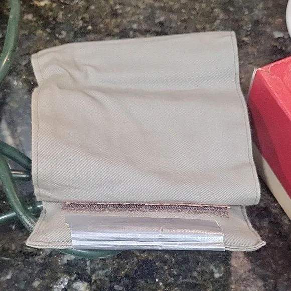 Waitch Blood Pressure Monitor Shygmomanometer - Picture 5 of 13